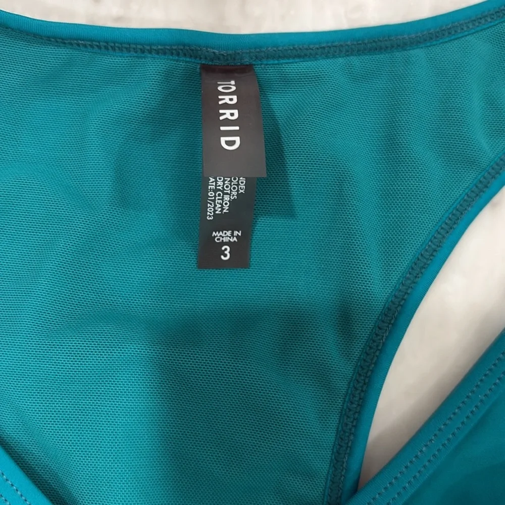 Torrid women’s racer back swim suit top SZ 3 - Picture 3 of 4